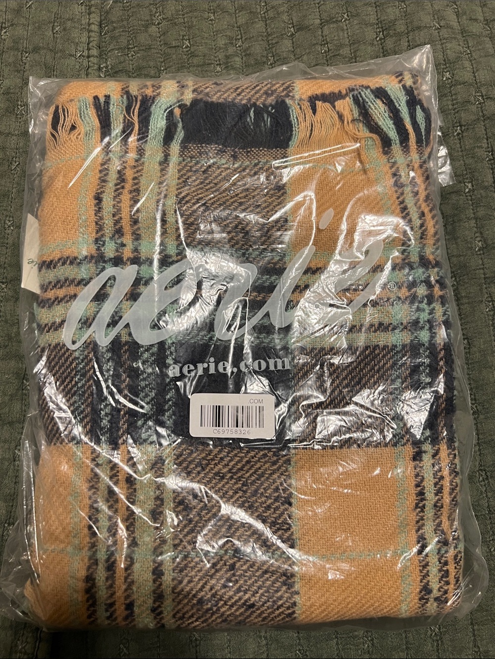 Aerie Flannel Blanket Scarf